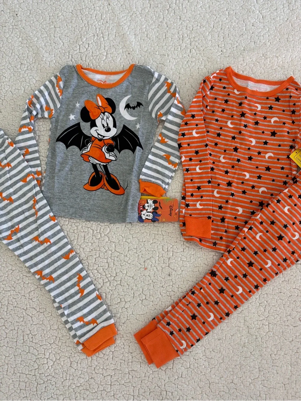 New girls Disney Girls Orange & Gray Minnie Halloween Pajama Set Sz 4